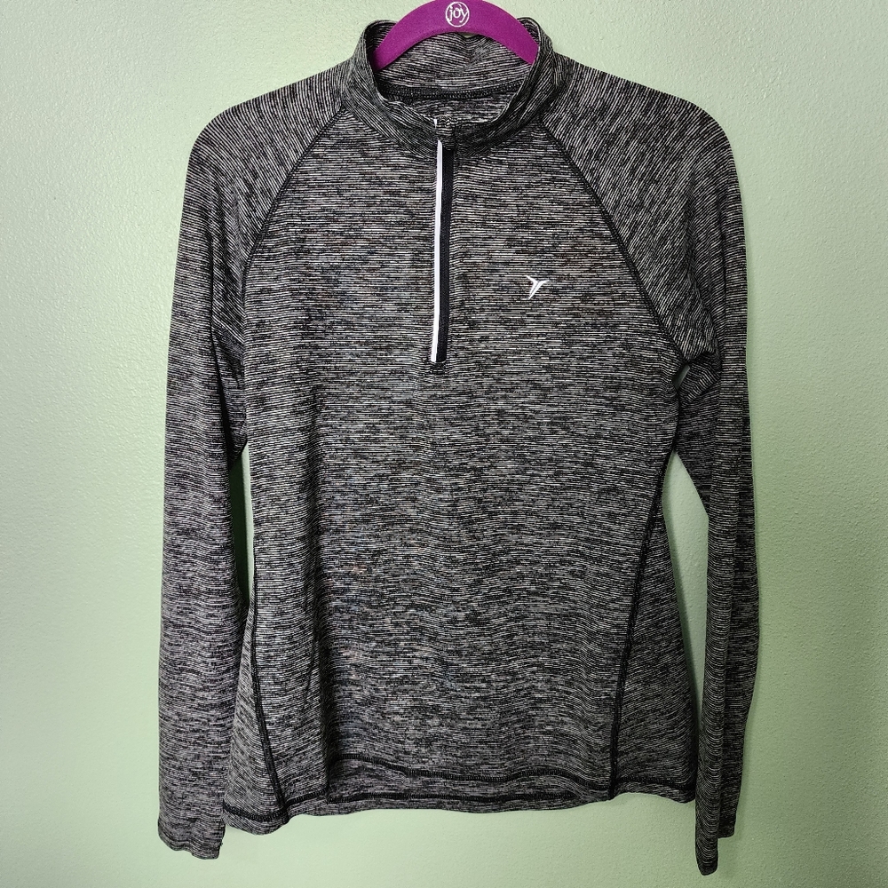 Women's Old Navy Active Go-Dry Semi-Fitted Quarter Zip Pullover Size Medium